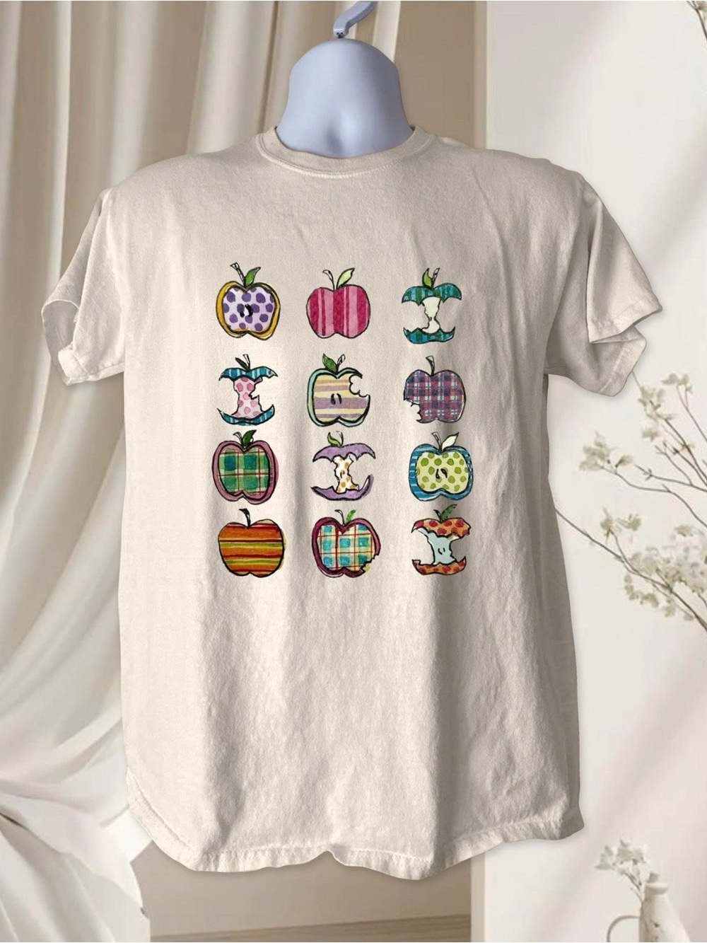 Apple Graphic Tee Colorful Vintage Fruit Shirt Cute Y2K Shirt